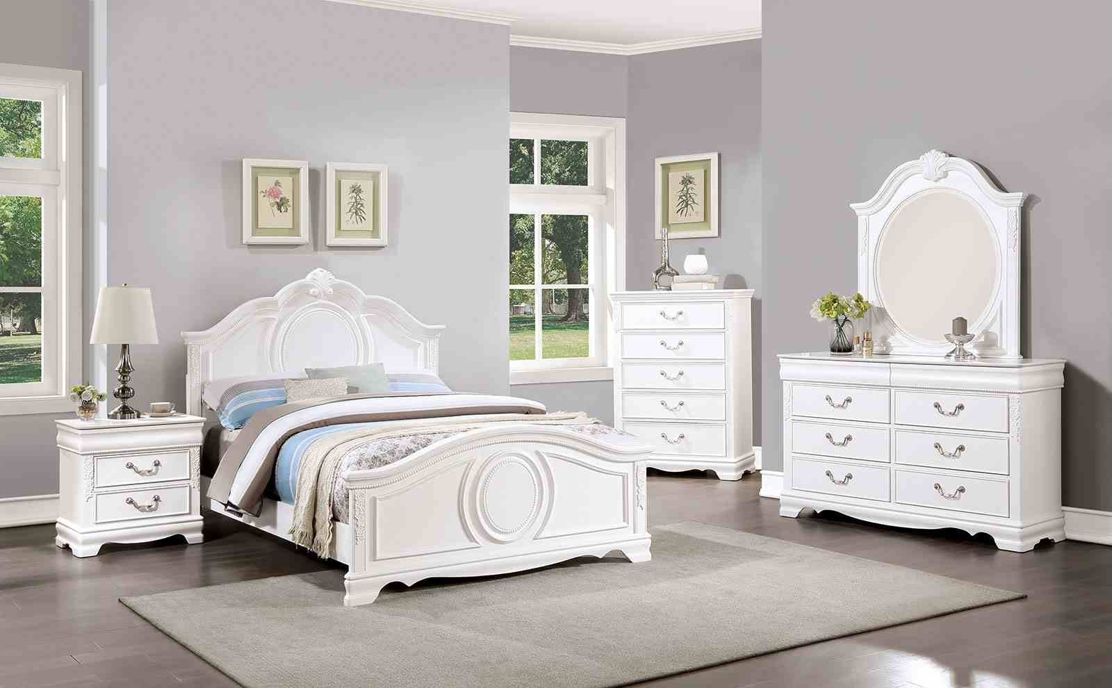 Alecia Full Bed, White