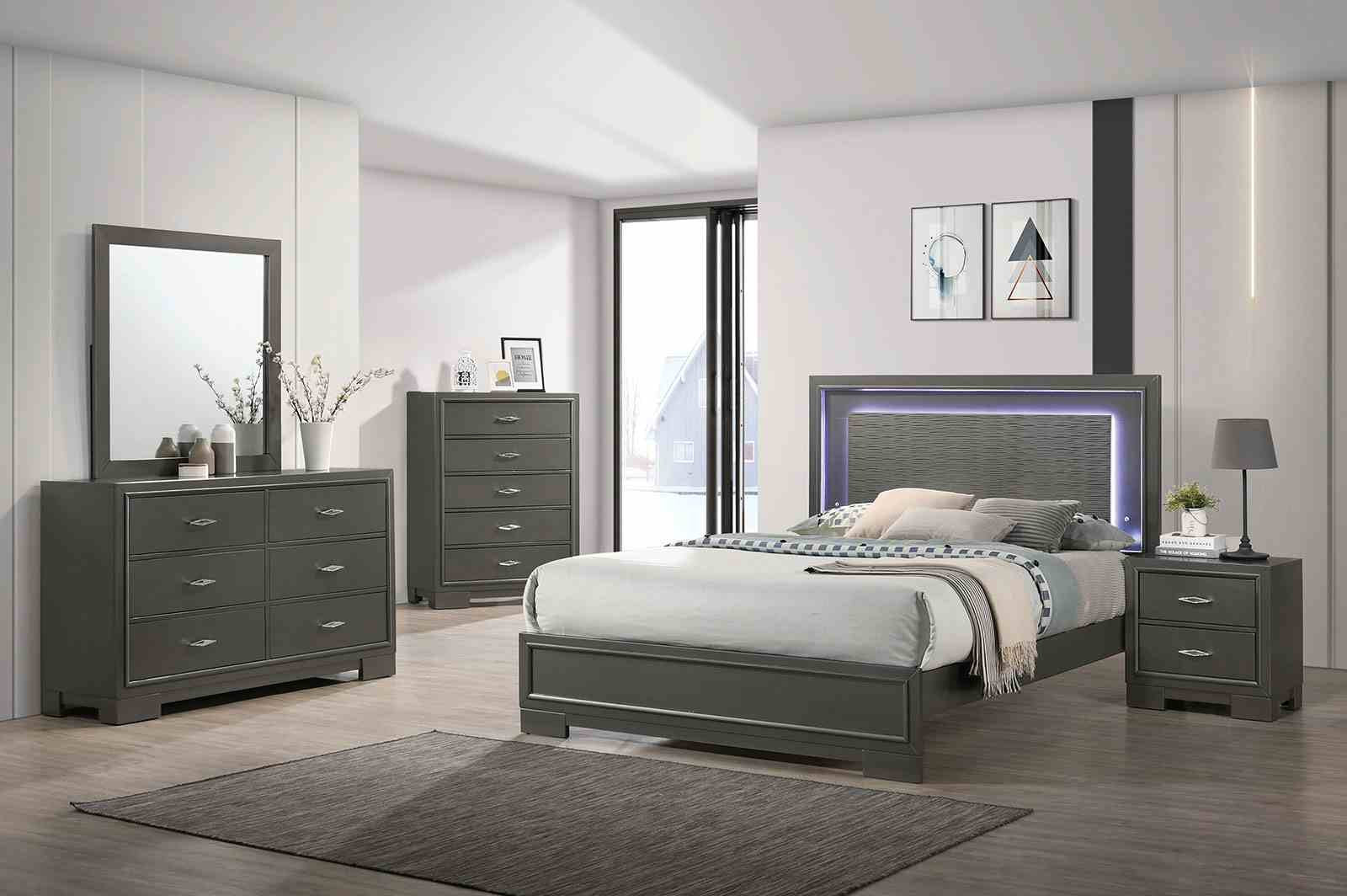 Alison Full Bed, Dark Walnut