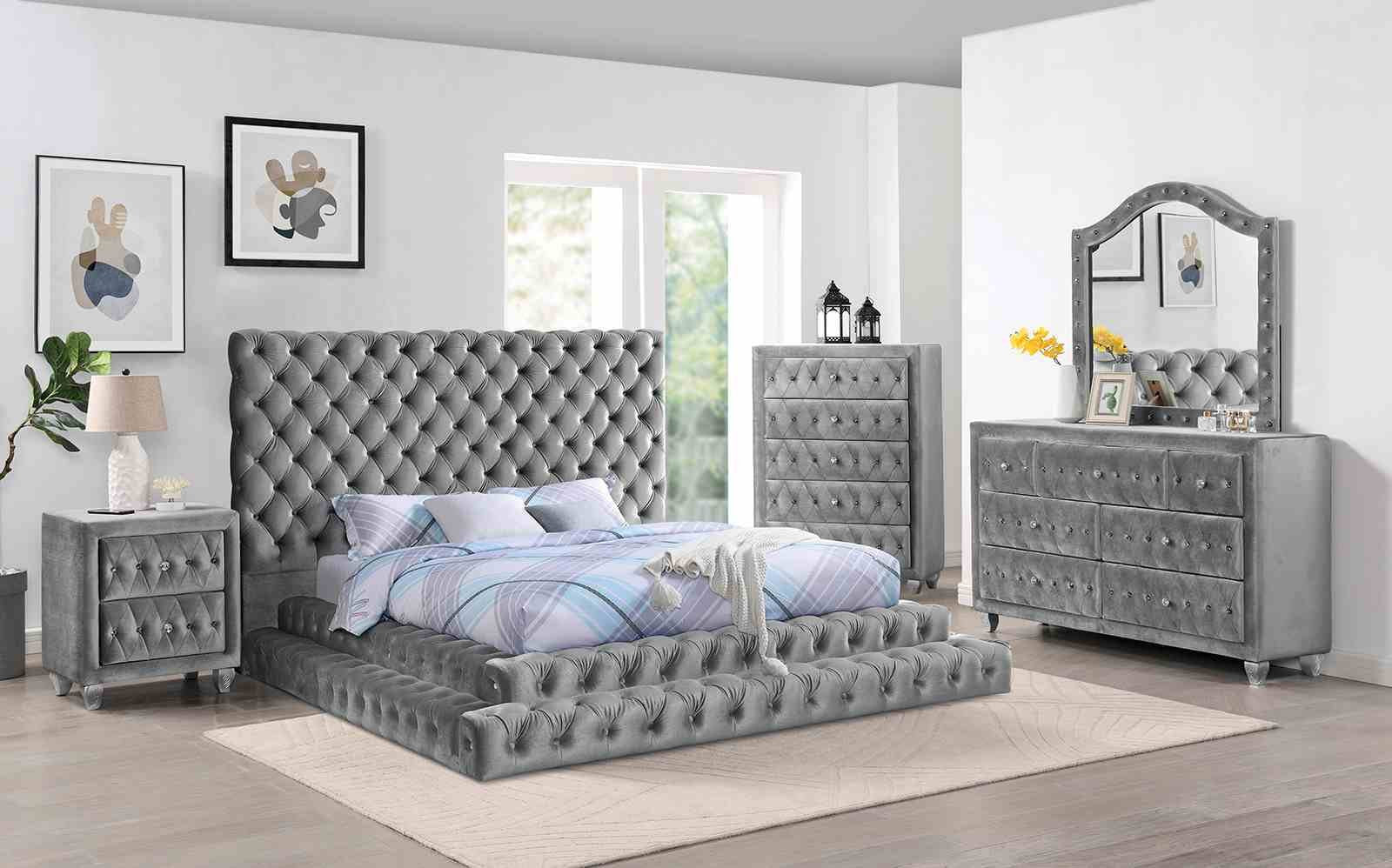 Alzir Mirror, Gray