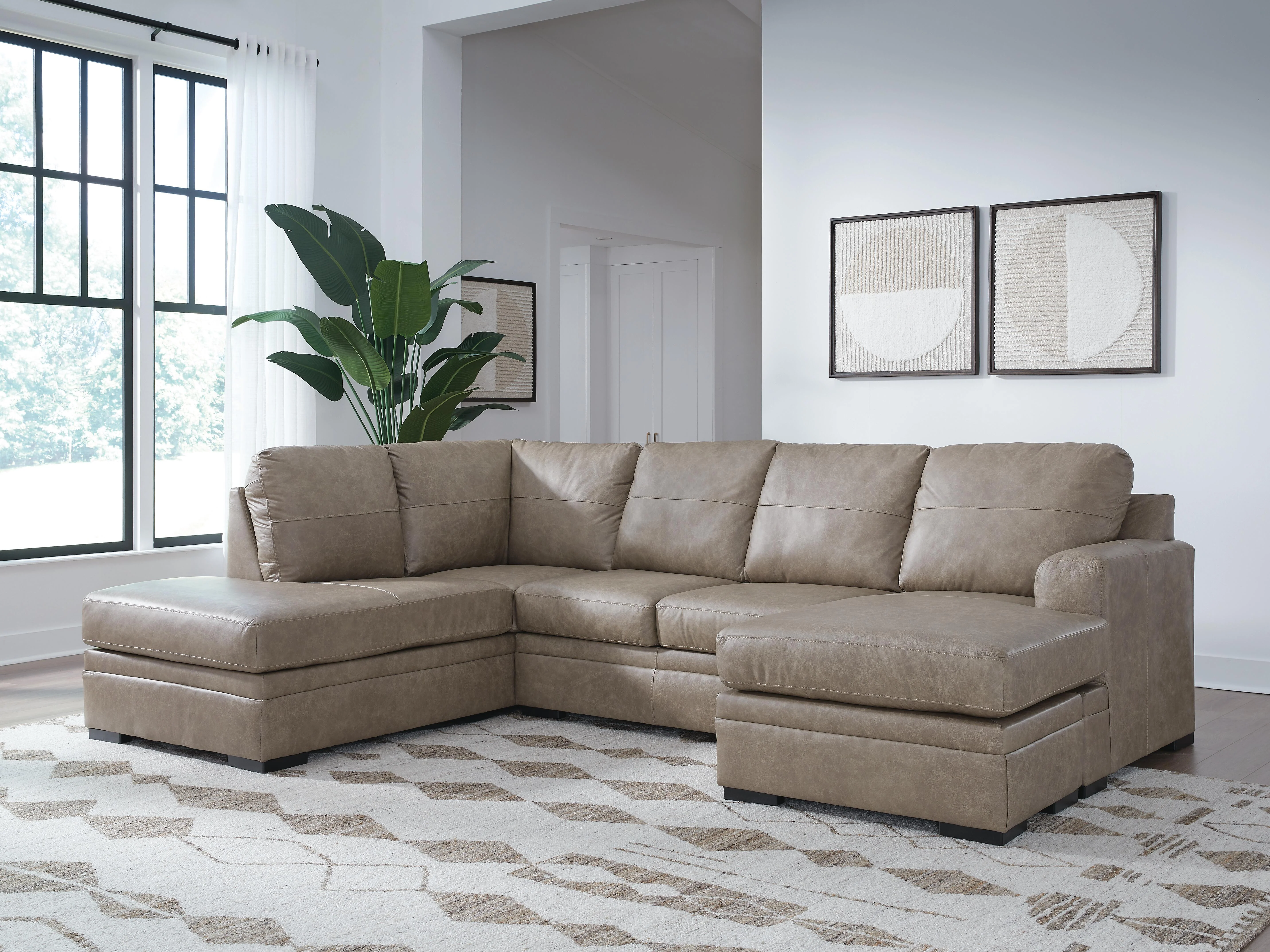 Amuleto Sectional with Chaise - Image 7