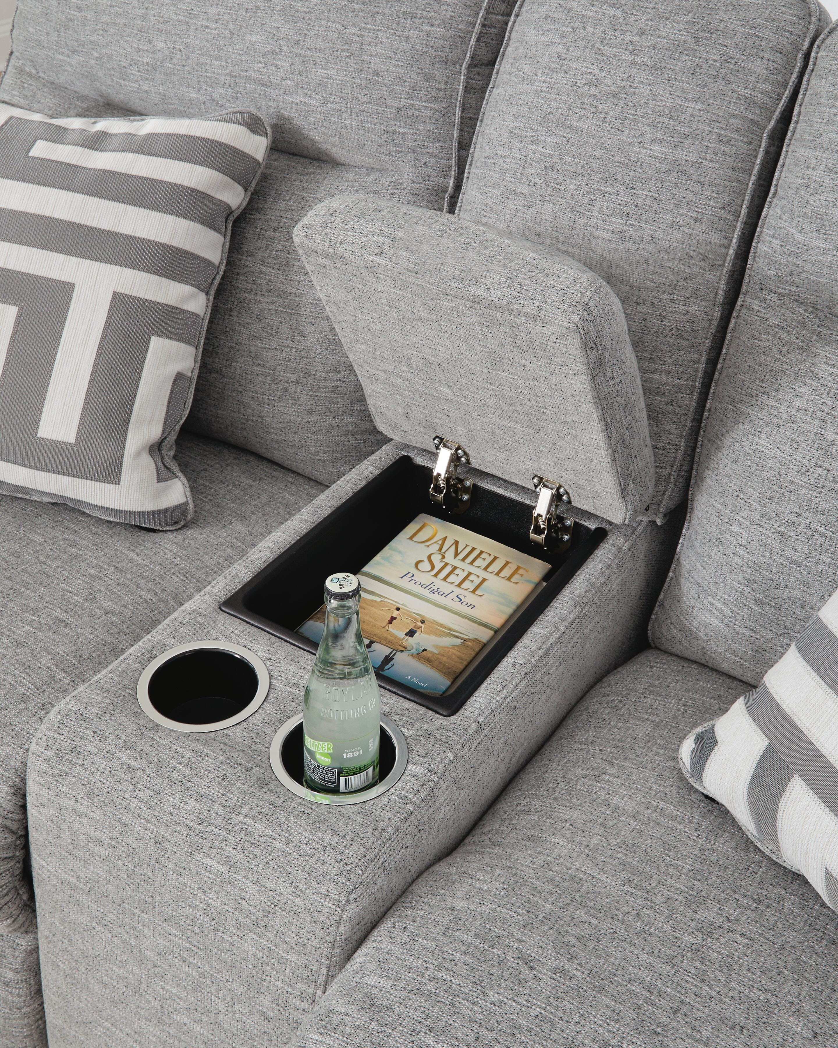 Biscoe Living Room Set - Image 5
