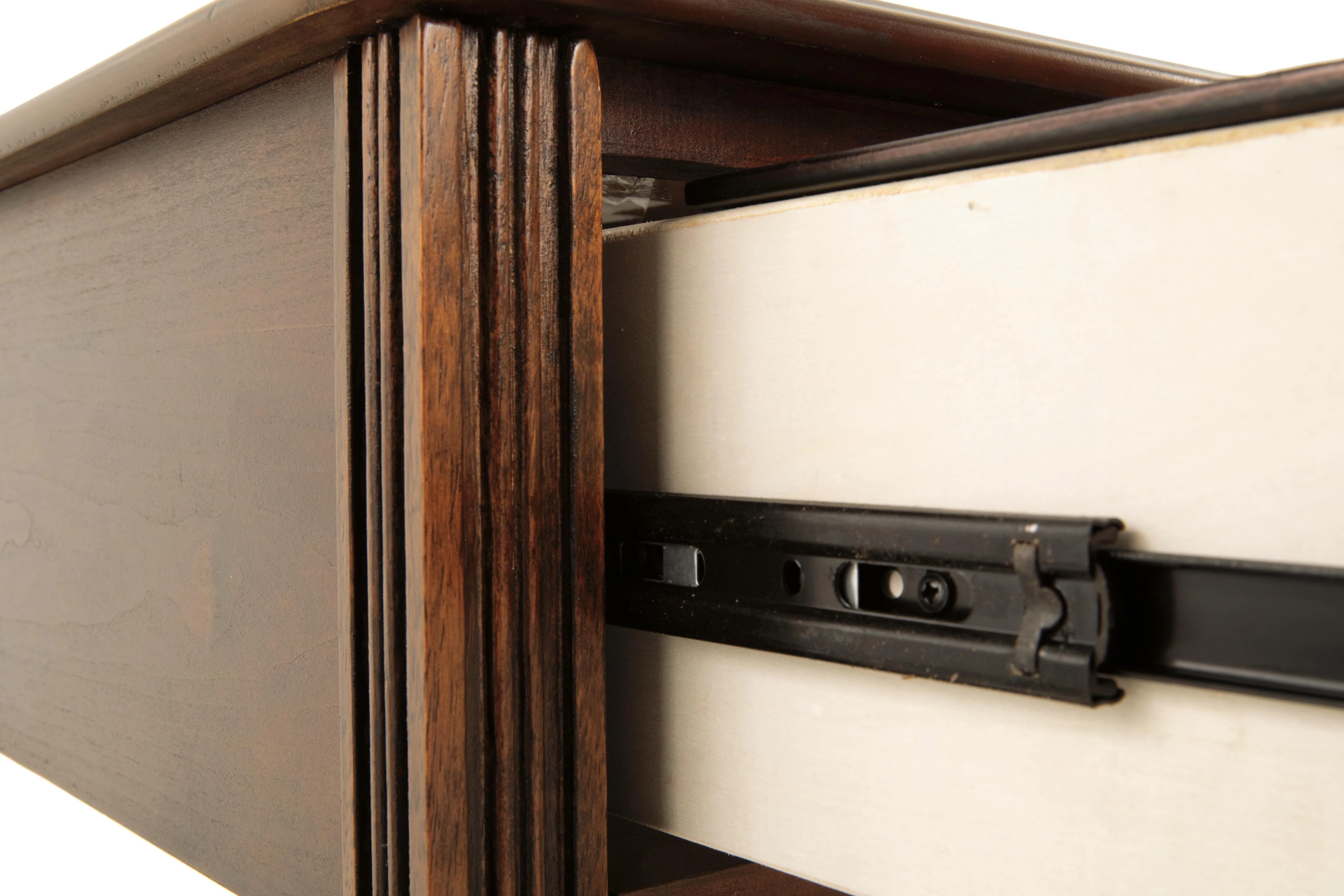 Breegin Chairside End Table - Image 19