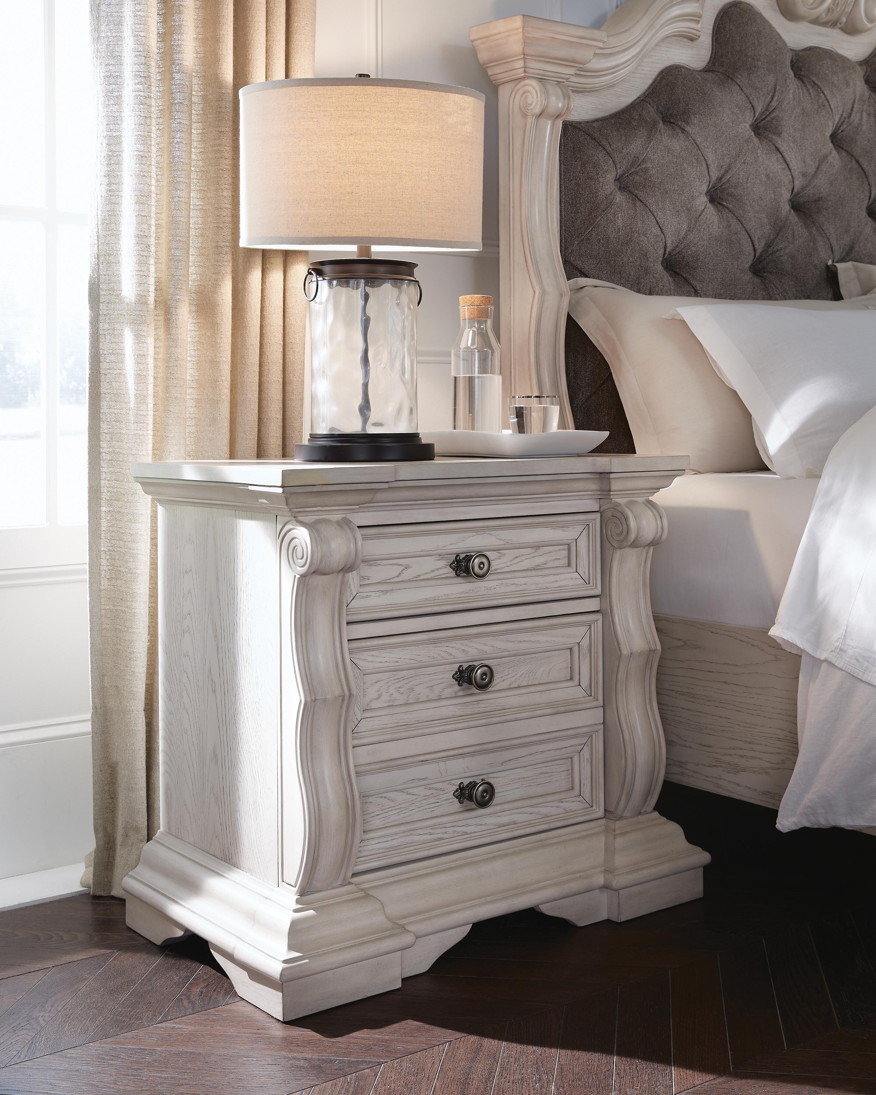 Bruchandi Bedroom Set - Image 55