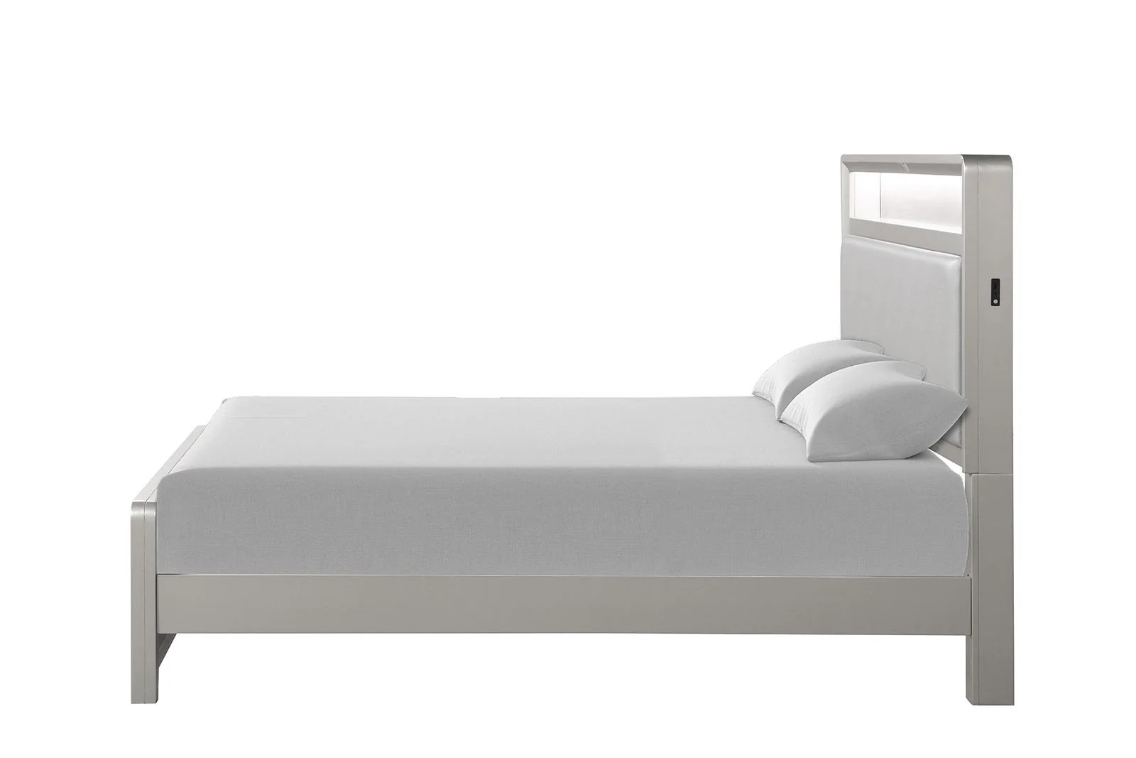 Bryne 5 Pc. Queen Bedroom Set w/ Chest - Image 4