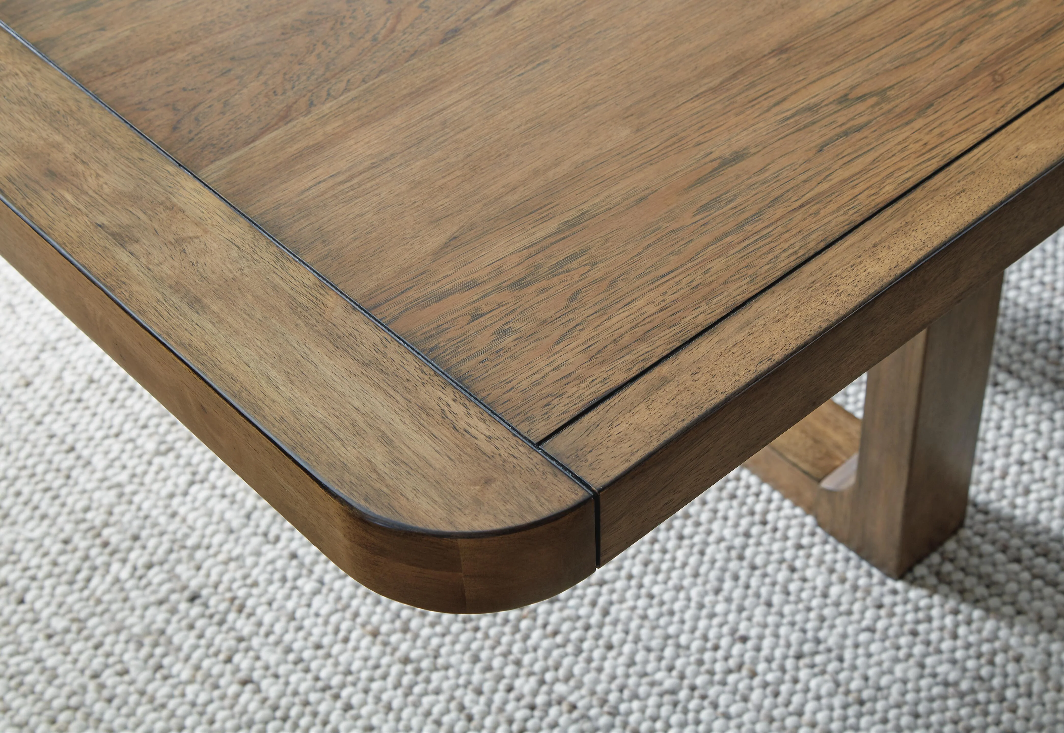 Cabalynn Dining Room Set - Image 3