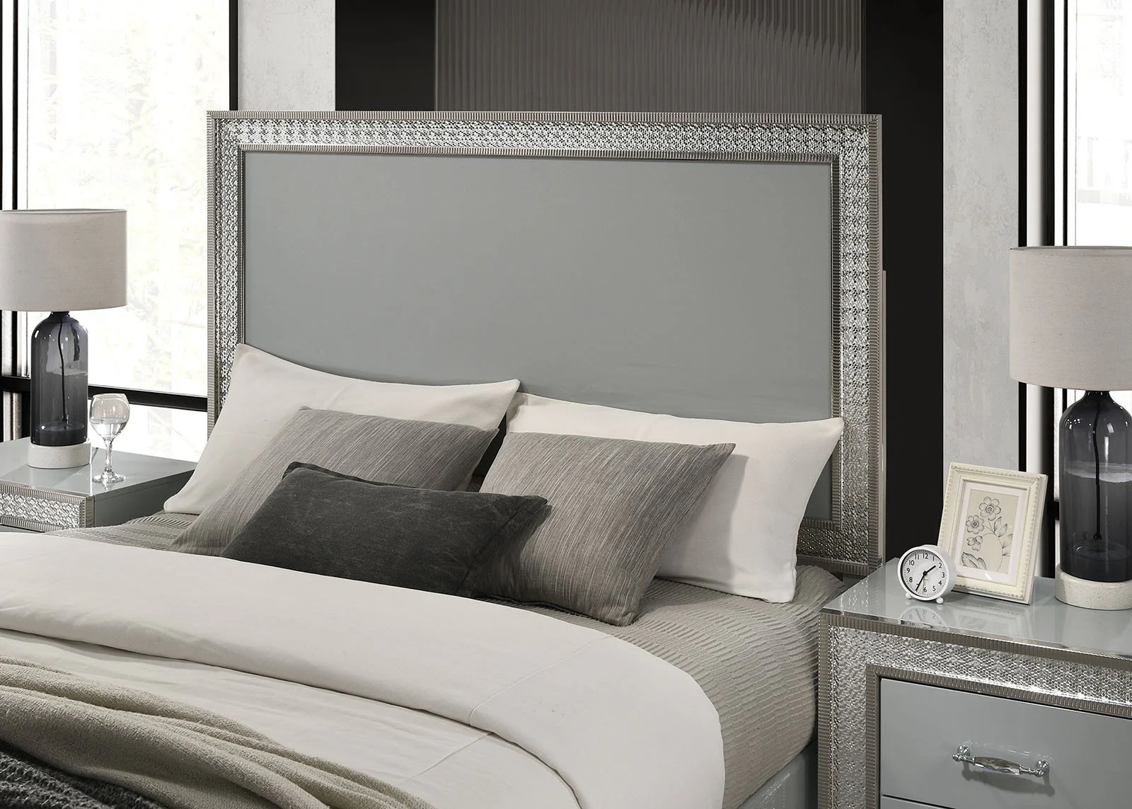 Cassiopeia Queen Bed, Metallic Gray - Image 2