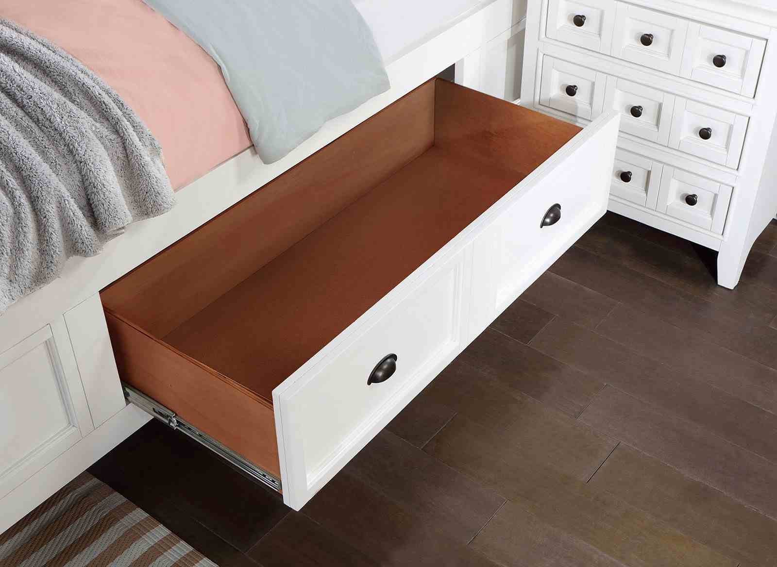 Castile Full Bed, White - Image 2