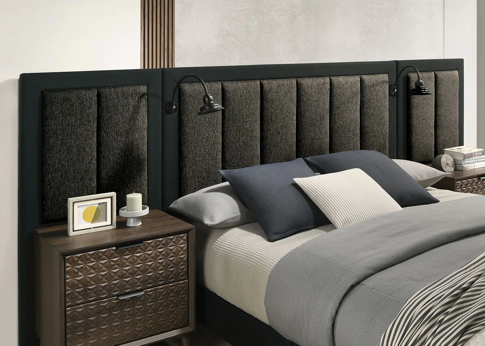Chalfont E.King Bed, Dark Brown - Image 4
