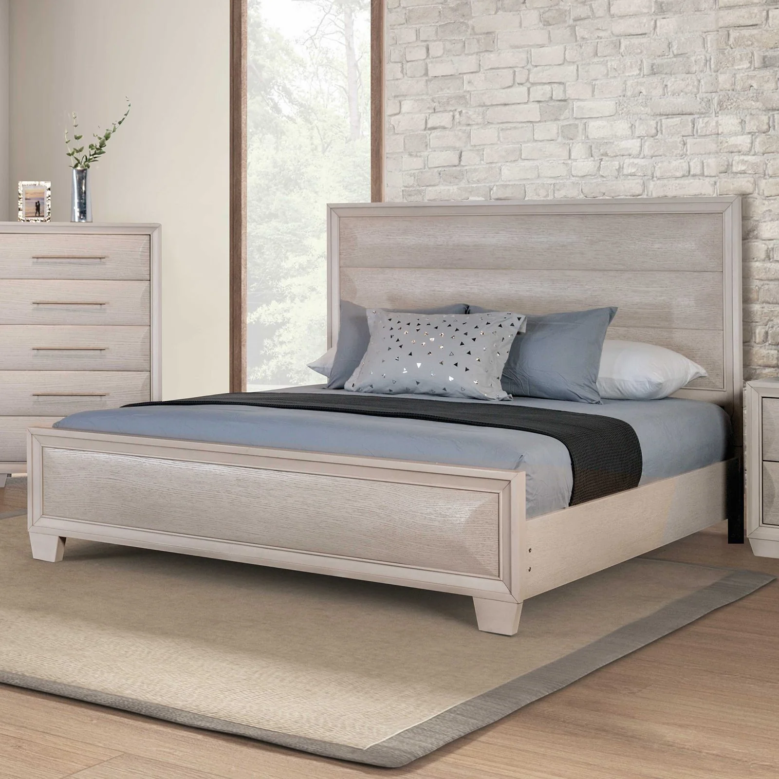 Chemnitz E.King Bed, White Oak