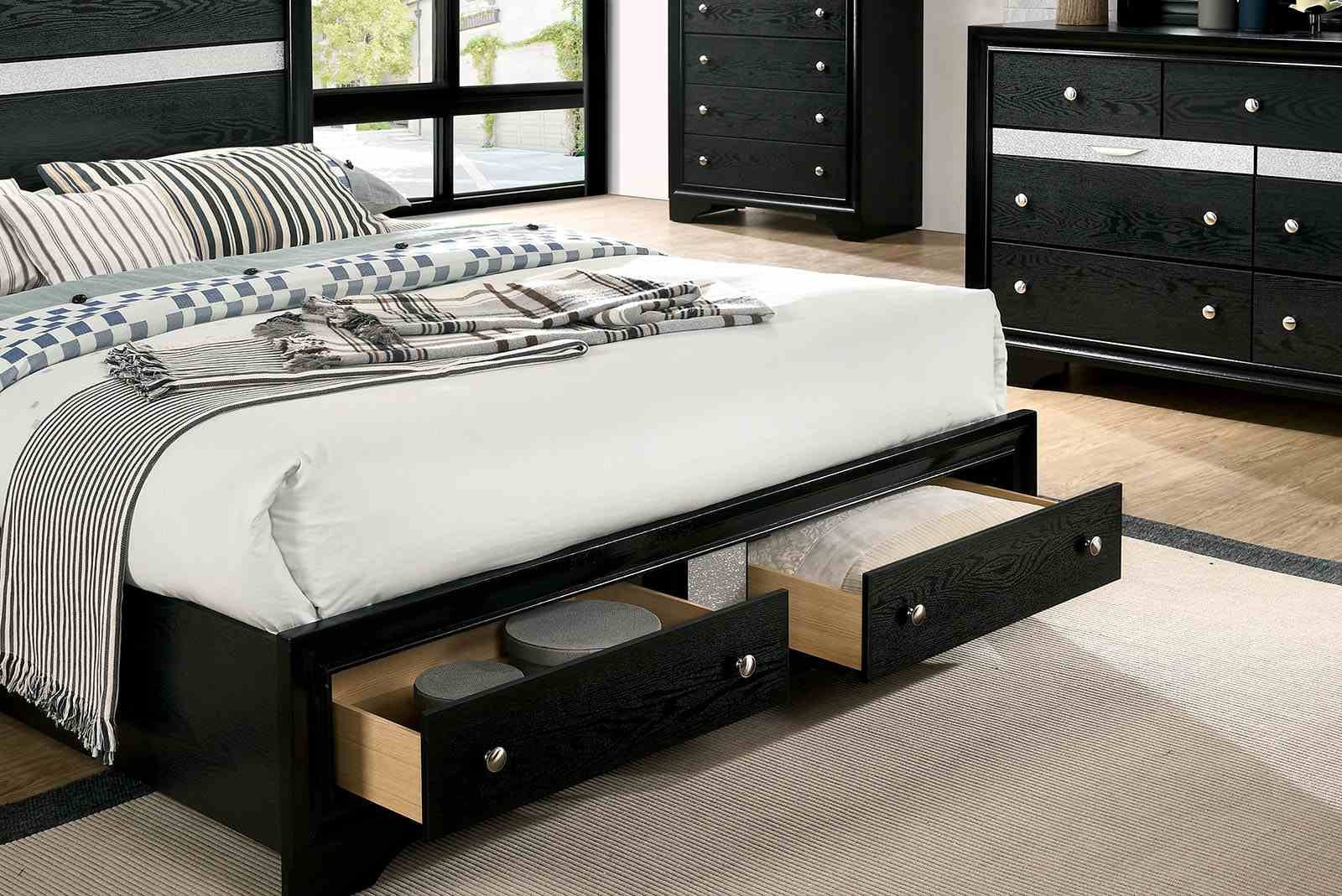 Chrissy 5 Pc. Queen Bedroom Set w/ Chest - Image 2