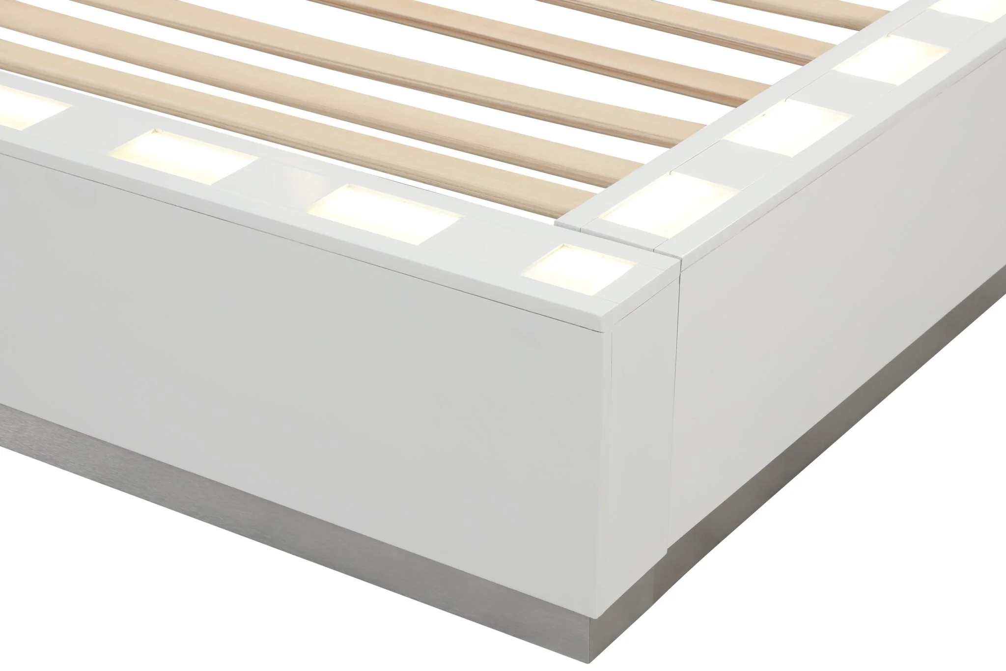 Coco Queen 5 PC Bedroom Set - Image 5