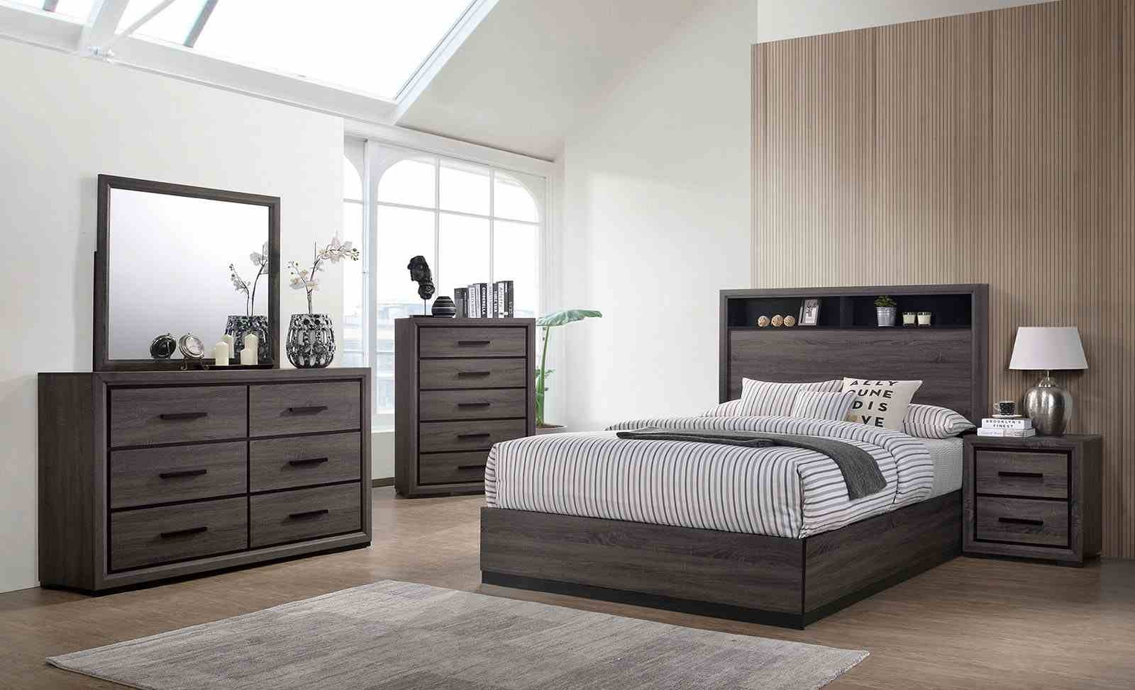 Conwy Queen Bed, Gray - Image 2