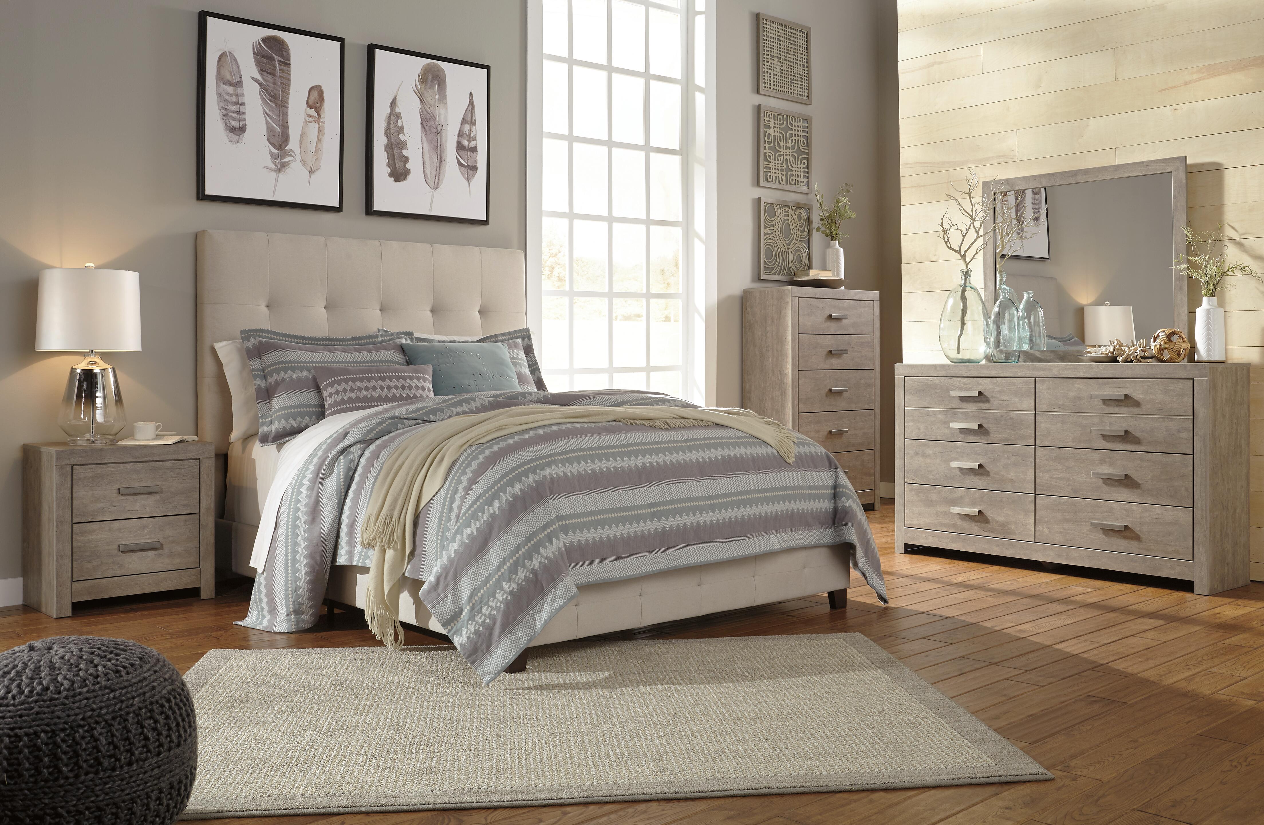 Culverbach Chest of Drawers - Image 4
