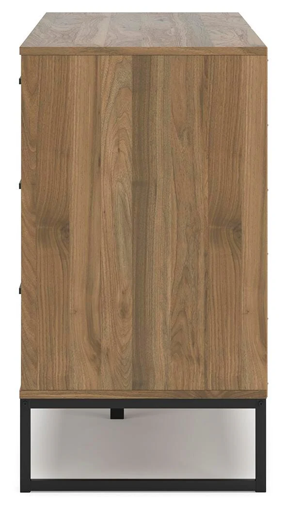 Deanlow Bedroom Package - Image 8