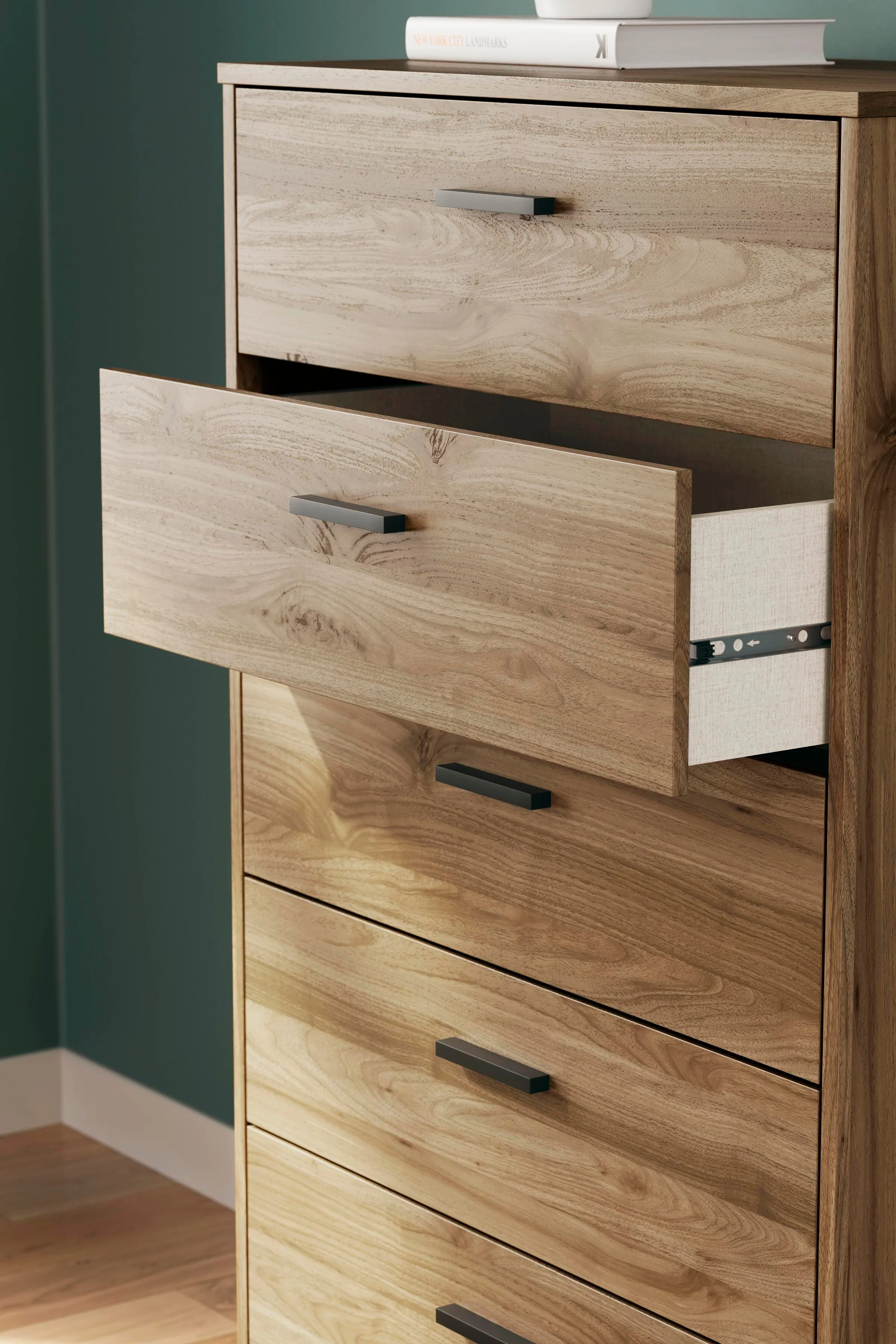 Deanlow Chest of Drawers - Image 10