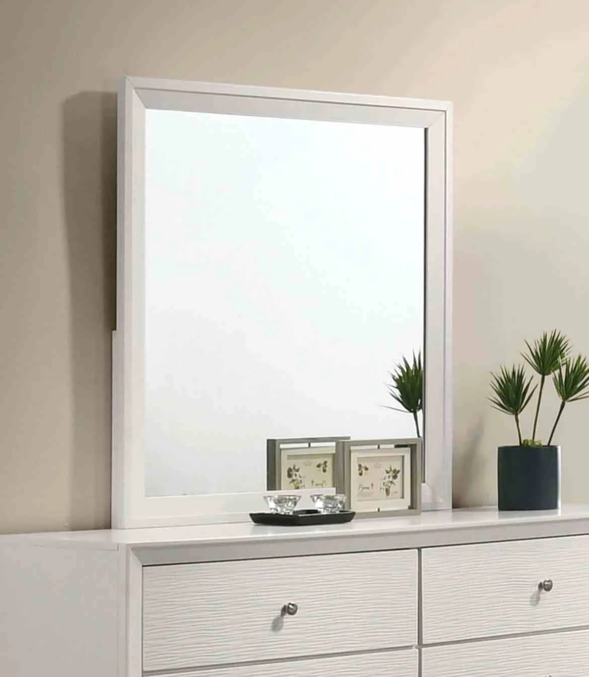 Dortmund Mirror, White