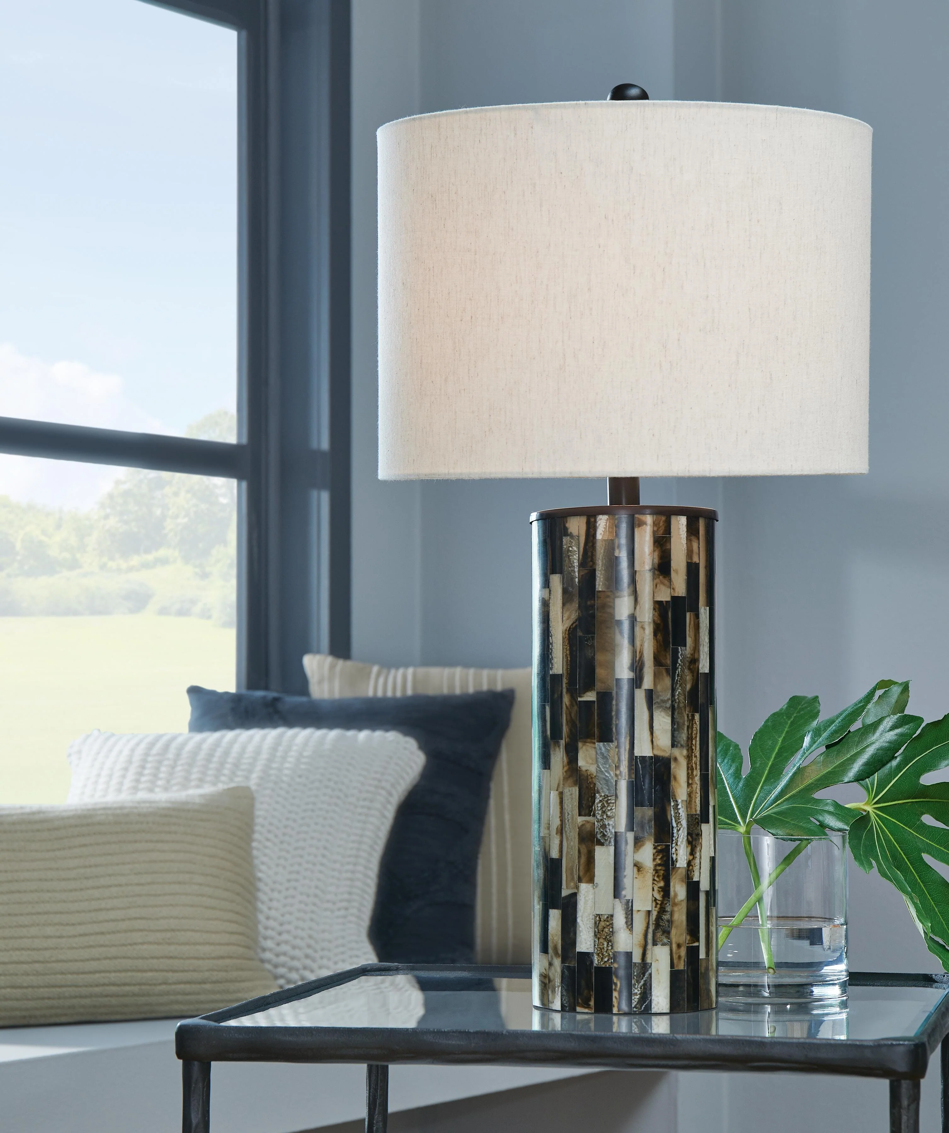 Ellford Table Lamp - Image 2