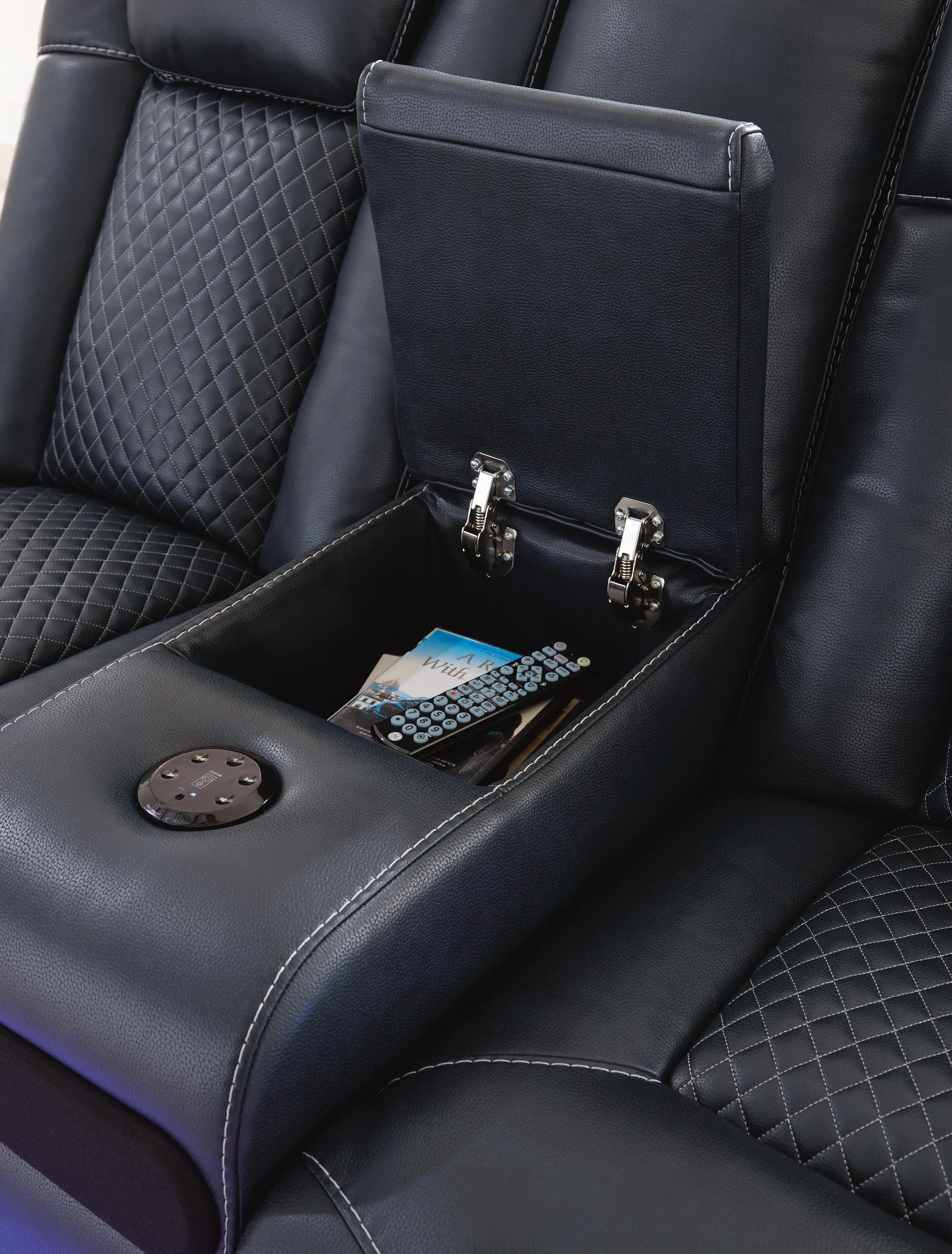 Fyne-Dyme Power Reclining Loveseat with Console - Image 28