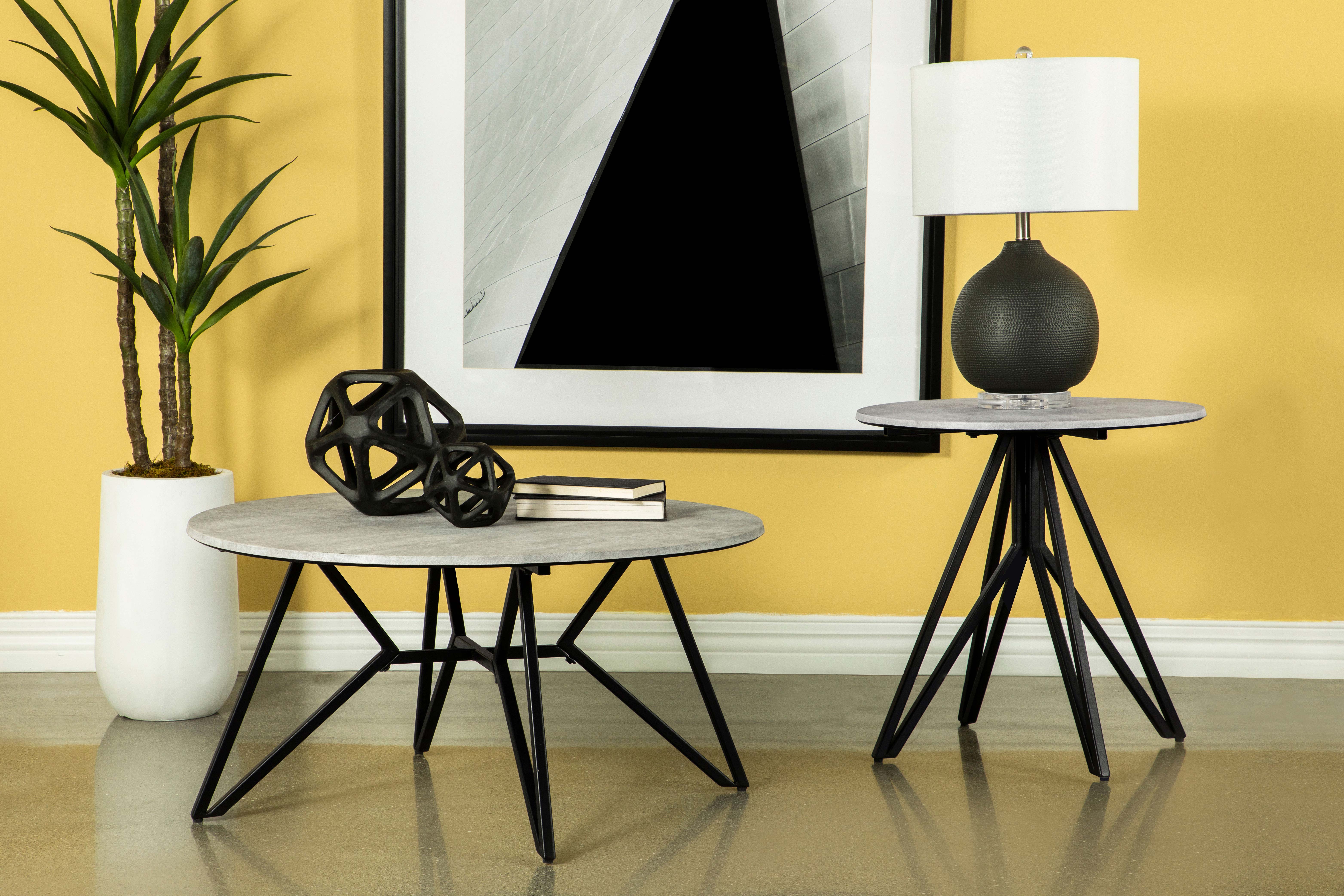 Hadi End Table - Image 7