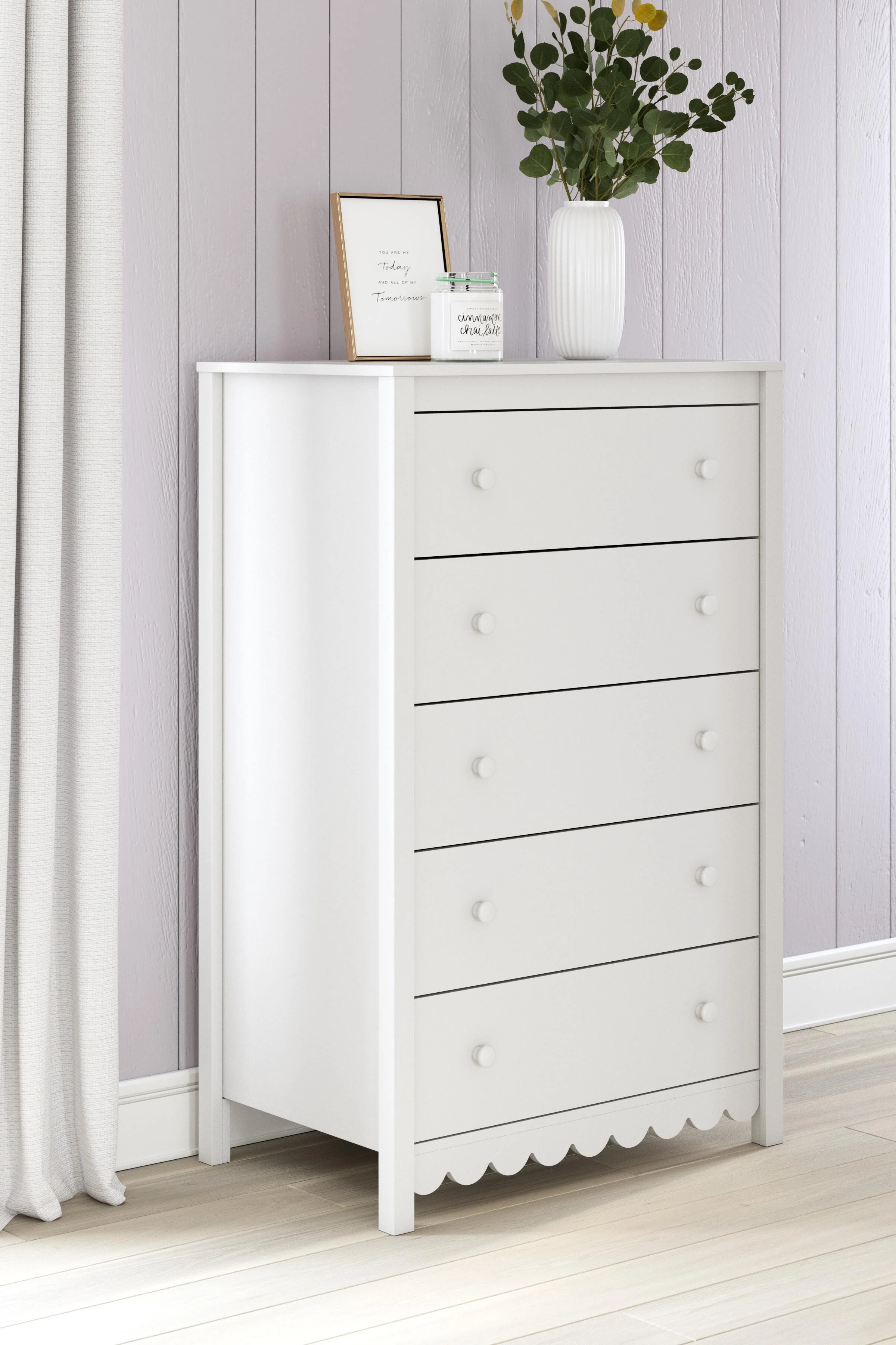 Hallityn Chest of Drawers - Image 2