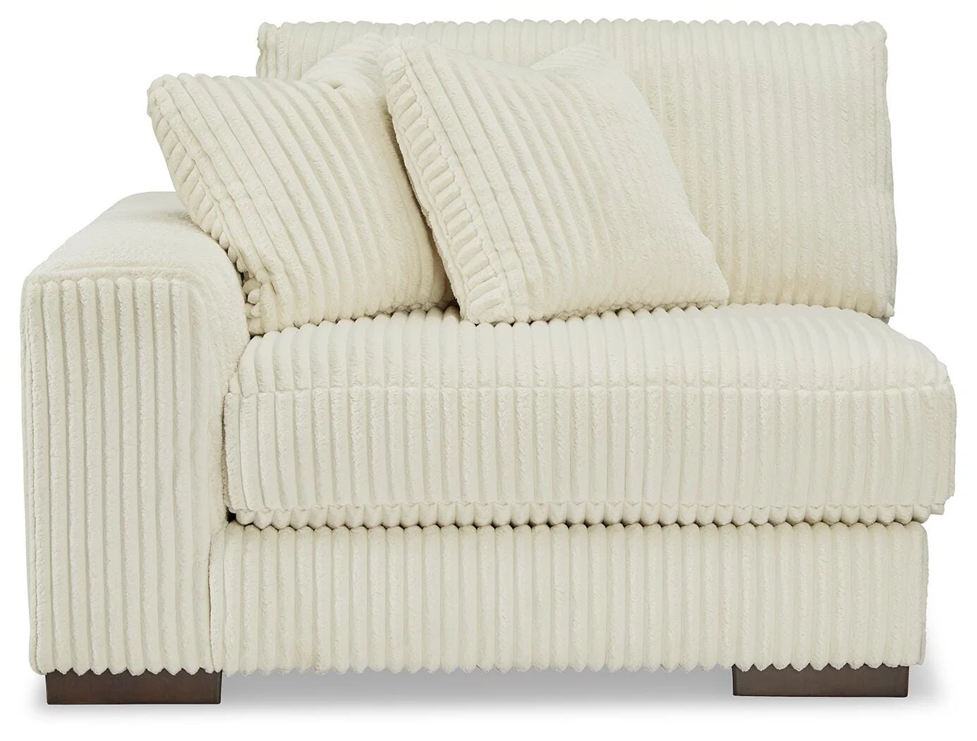 Lindyn Sectional with Chaise - Image 61