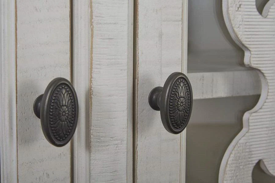 Magnussen Furniture Bronwyn Server in Alabaster - Image 3