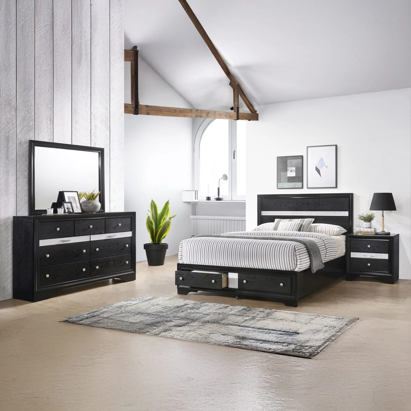 Matrix 4 Pc Queen Bed Black - Image 18