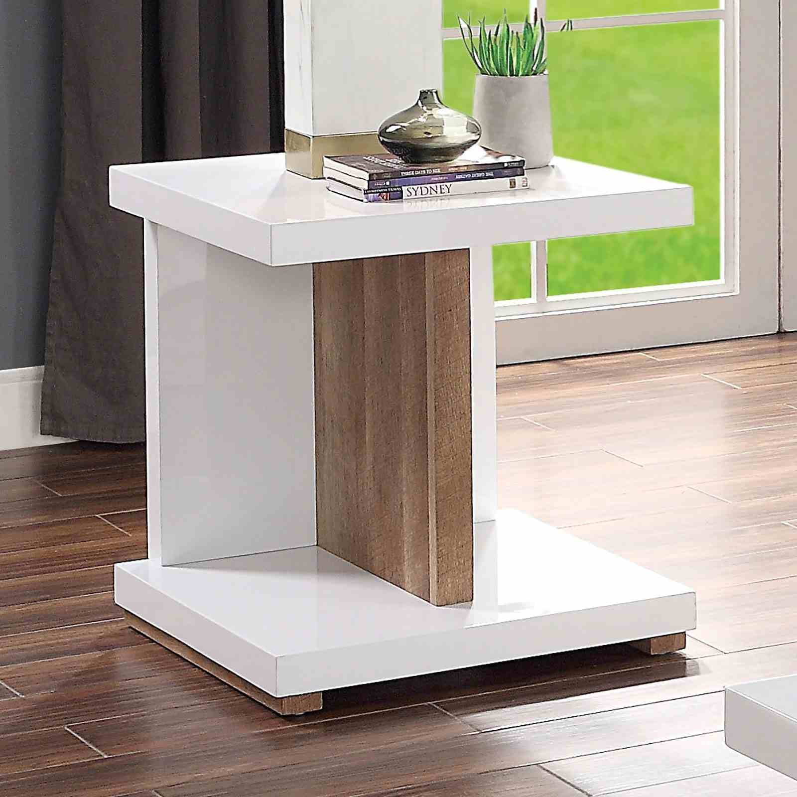 Moa End Table