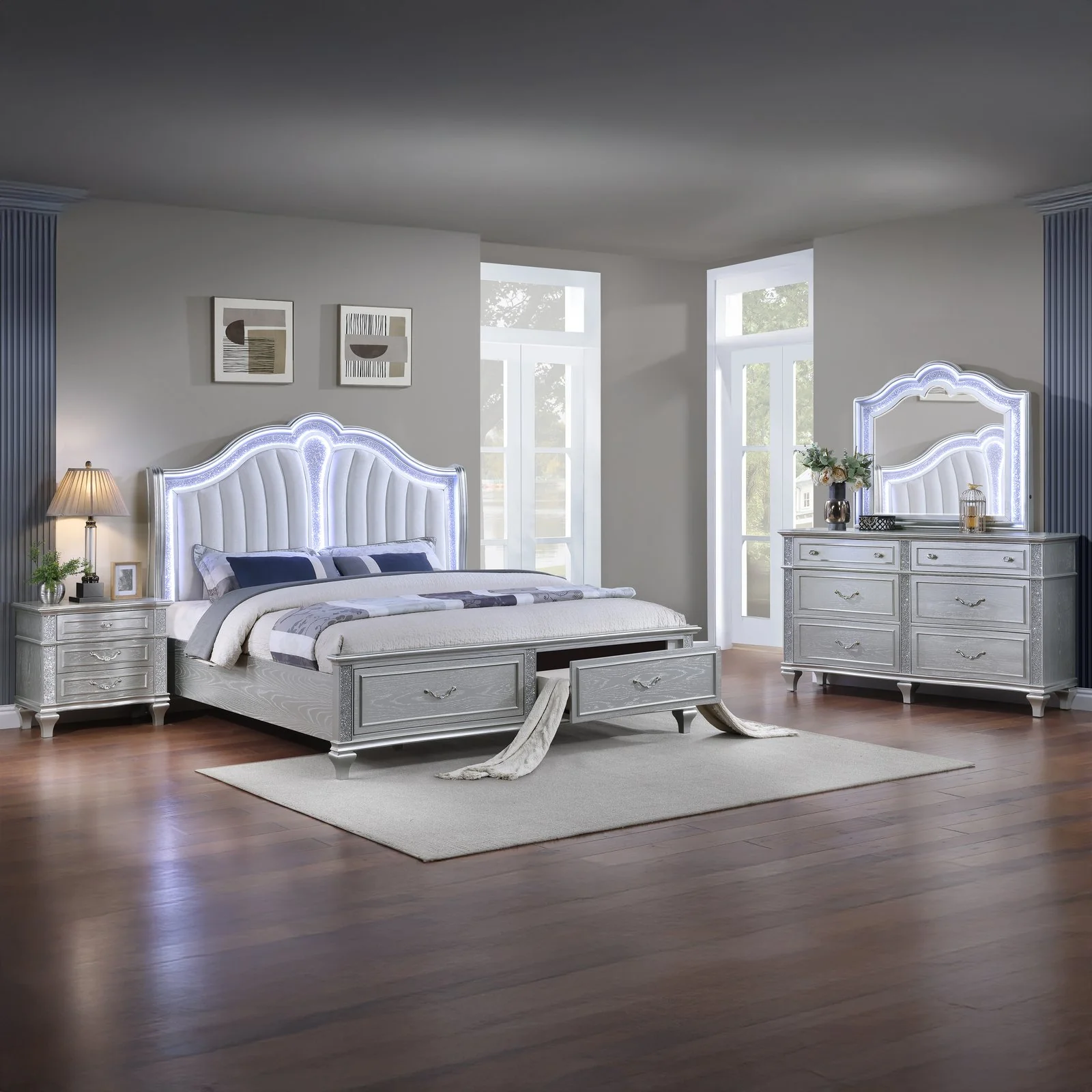 Mystic King 4PC Bedroom Set Silver