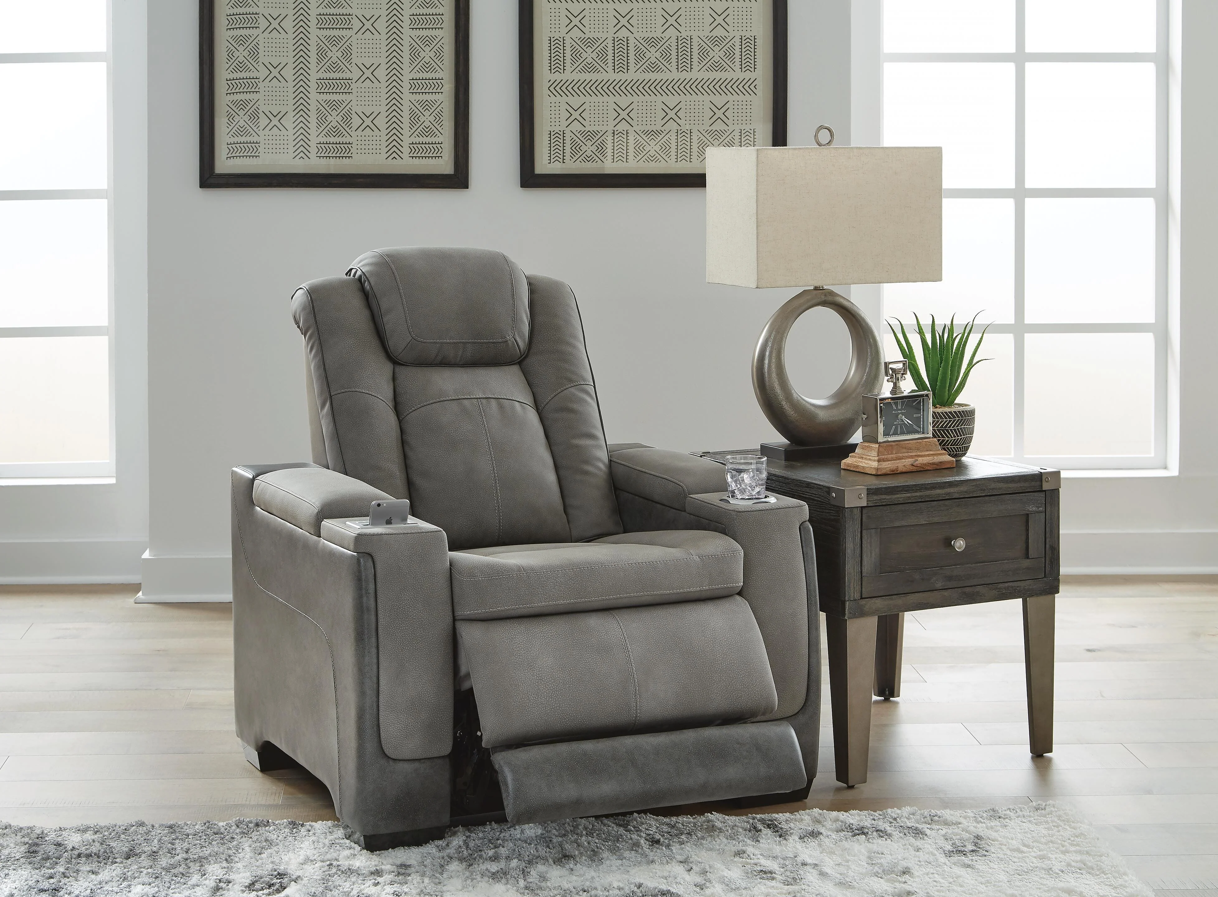 Next-Gen DuraPella Power Recliner - Image 8