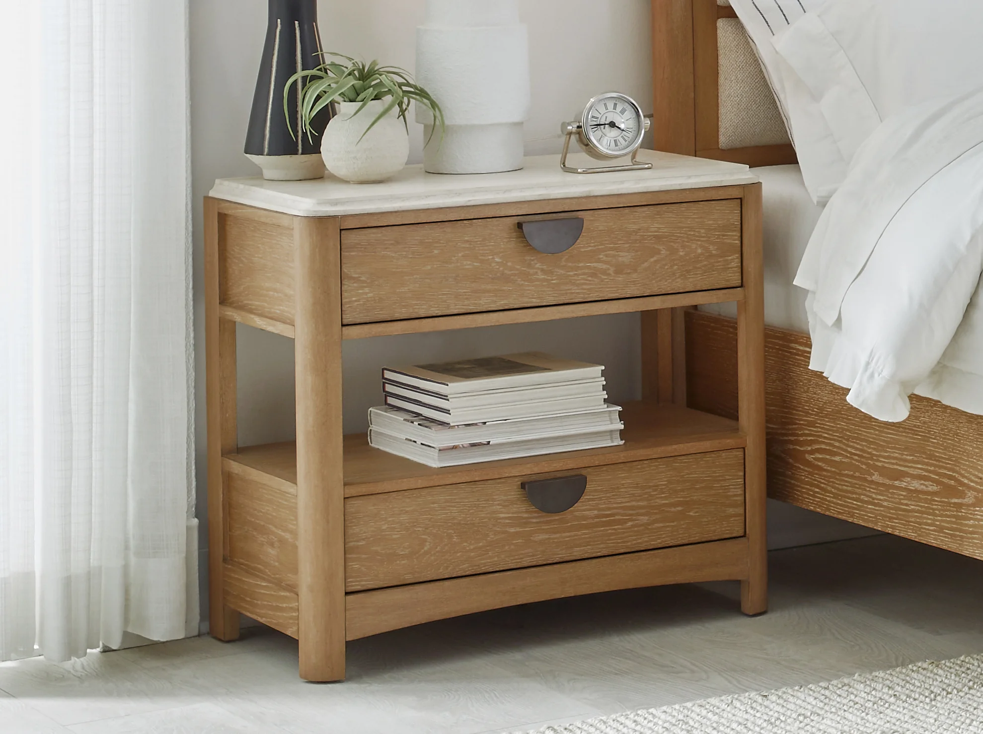 Parker House Escape - Bedroom Queen Poster Bed with 2 Nightstands - Image 4
