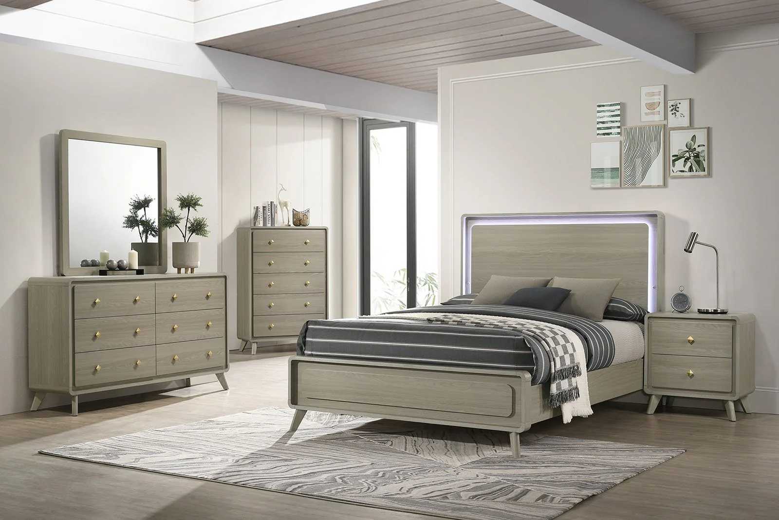 Rainier 5 Pc. Queen Bedroom Set w/ 2NS (Panel HB)