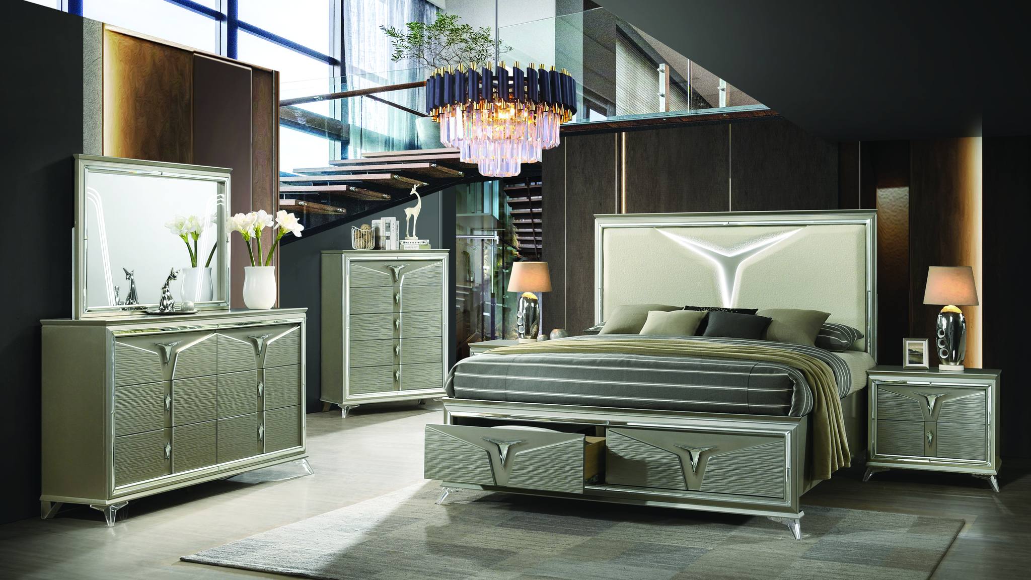 Samantha King 4 Pc Bedroom Set - Image 2