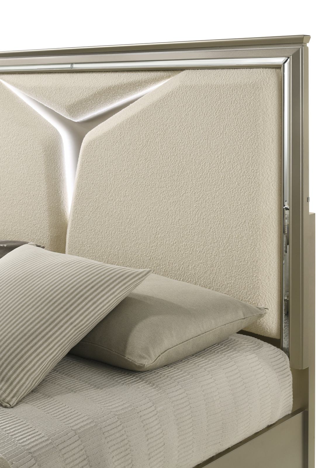Samantha King 5 Pc Bedroom Set - Image 5
