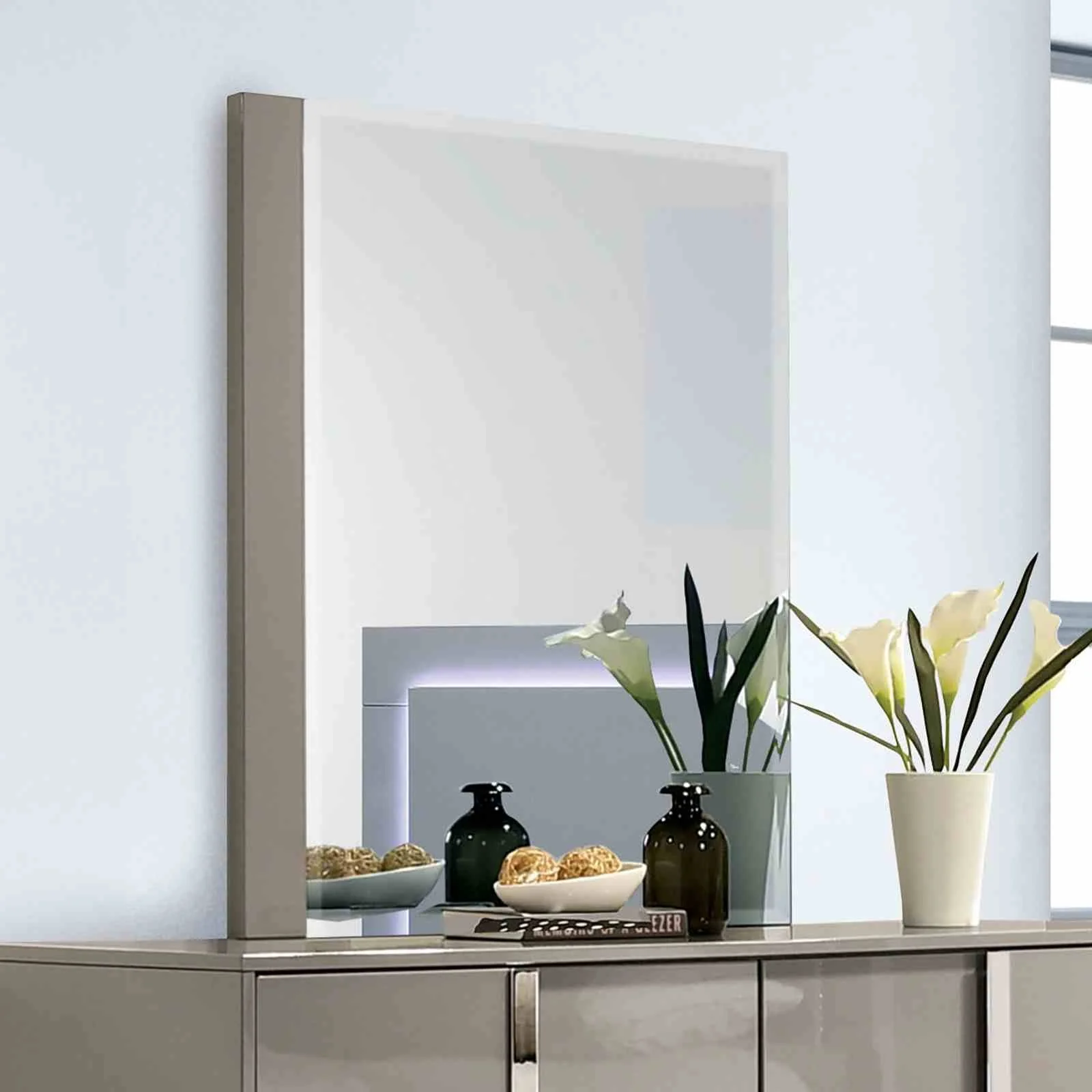 Sinistra Mirror, Light Taupe