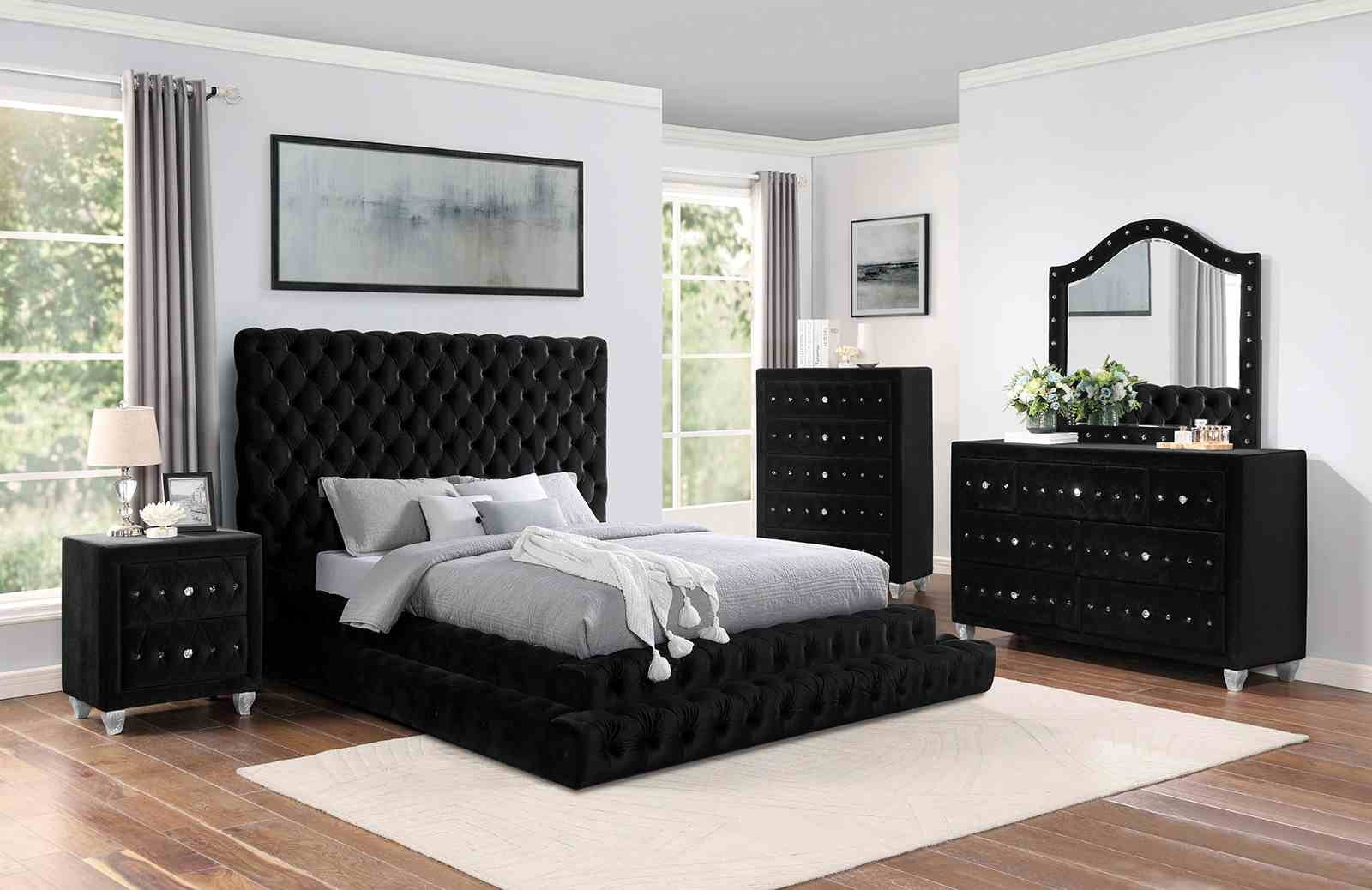 Stefania 5 Pc. Queen Bedroom Set w/ Chest