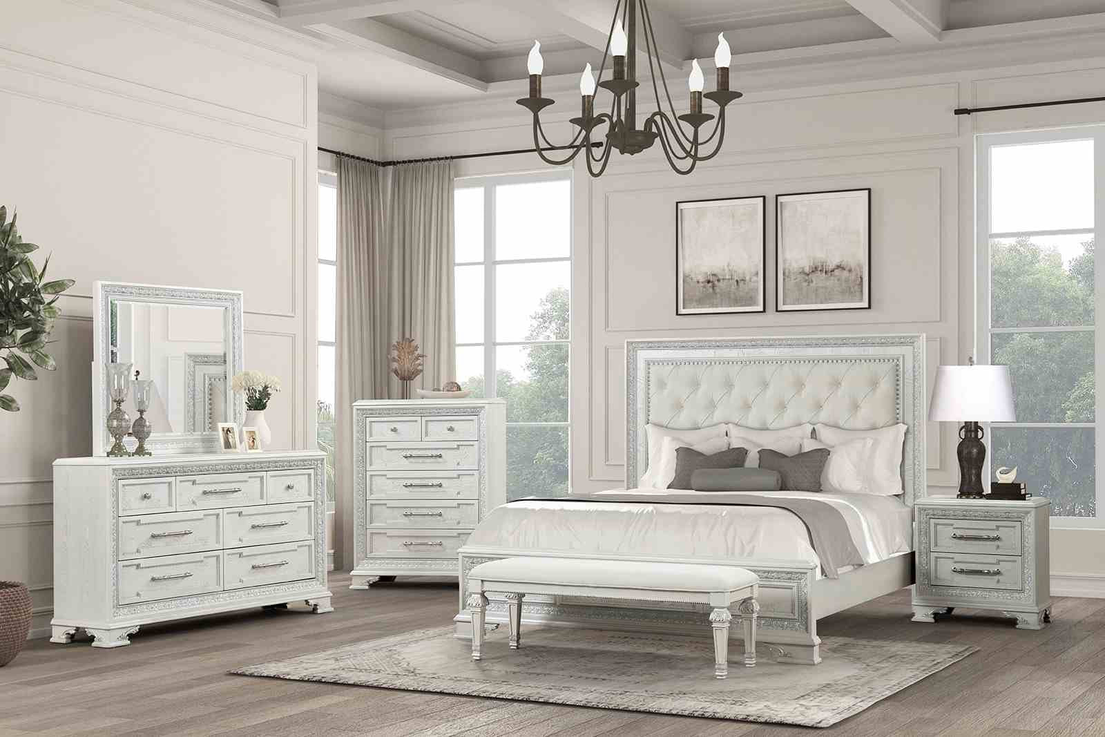 Stella Mia Queen Uph Bed, Creamy White