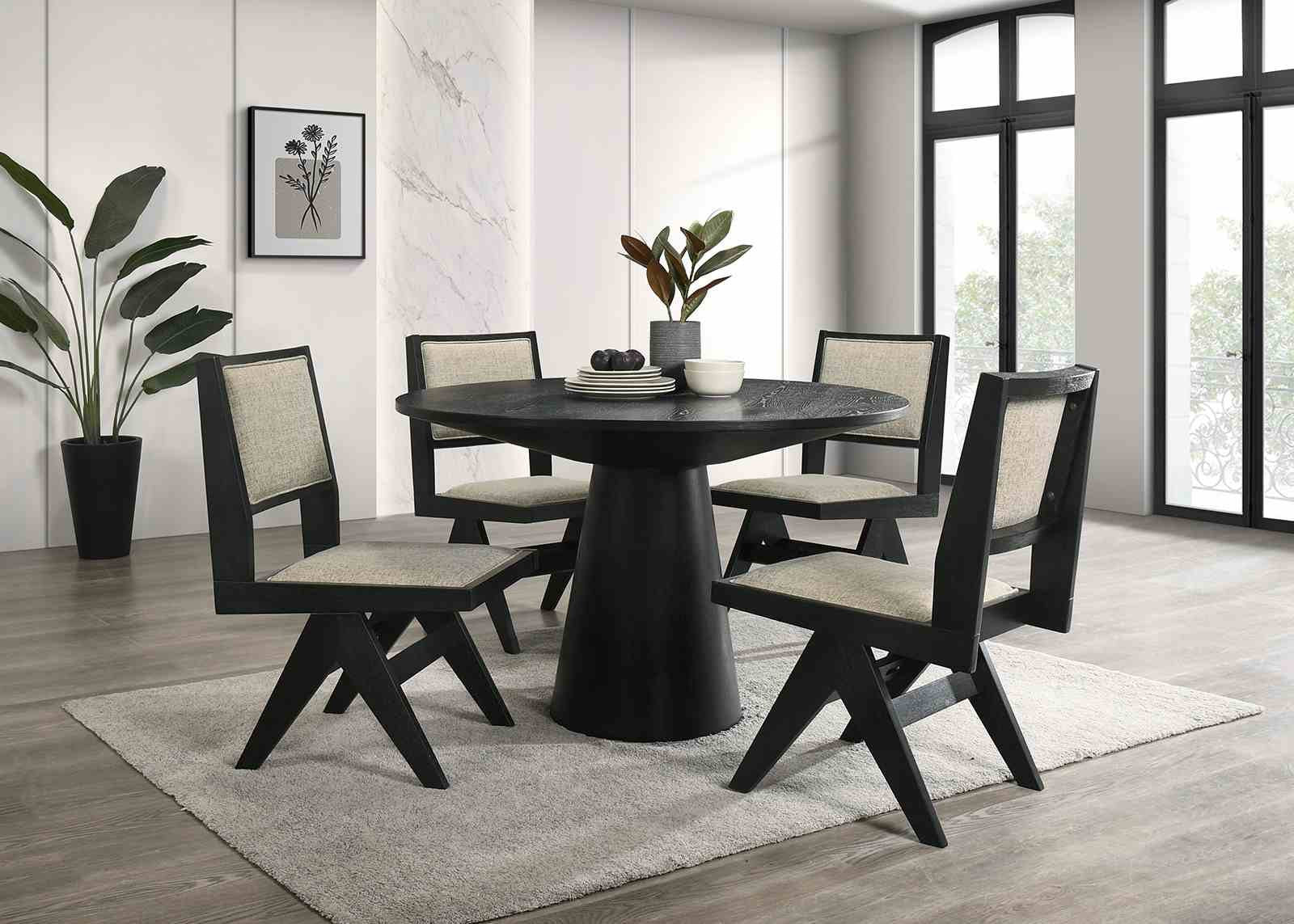 Tottenham 48" Round Dining Table, Black