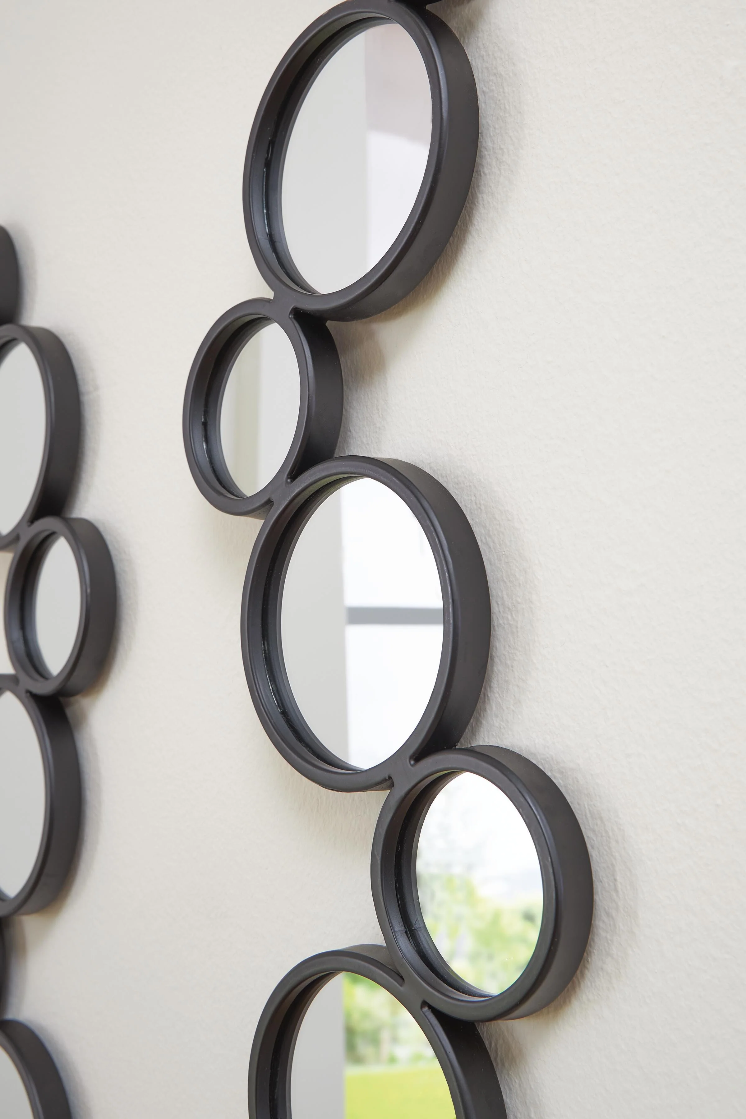 Vinler Accent Mirror Set (Set of 2) - Image 8
